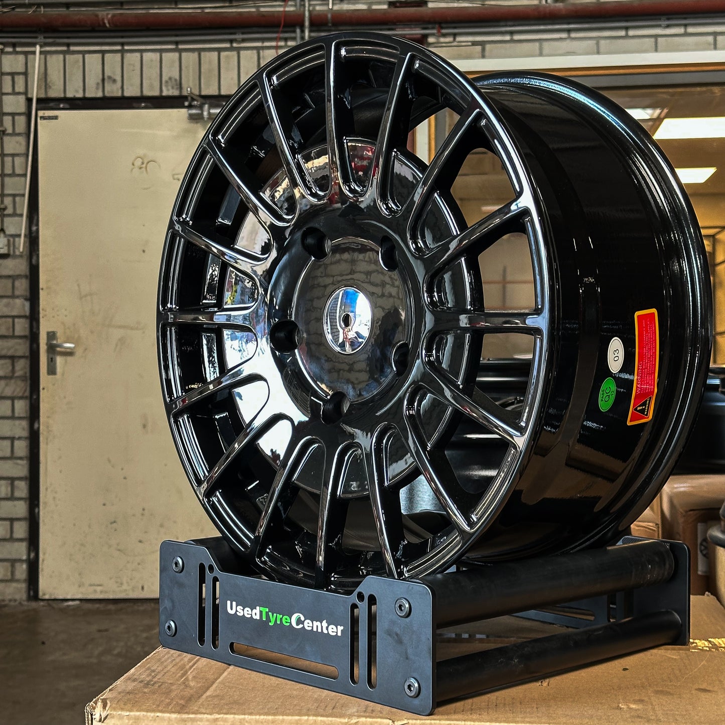 Transit Custom Style - 18' - Glans Zwart