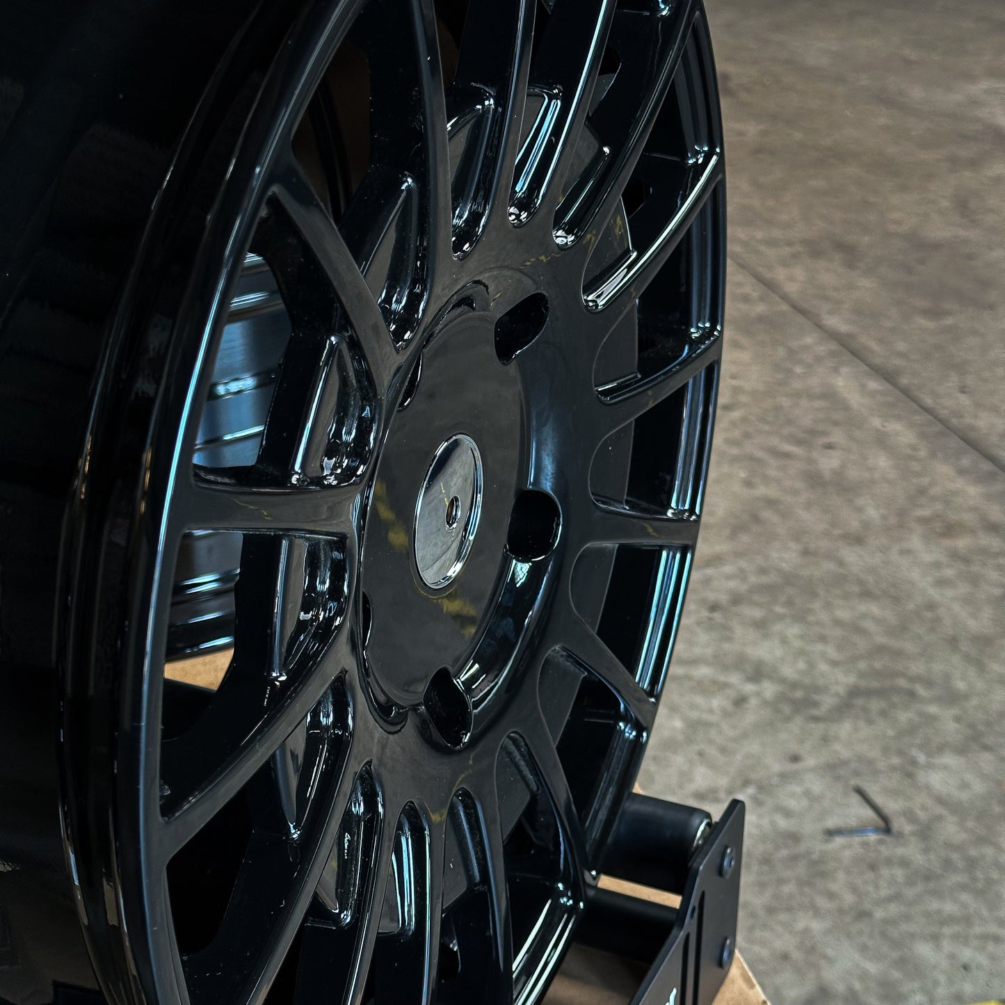 Transit Custom Style - 18' - Glans Zwart
