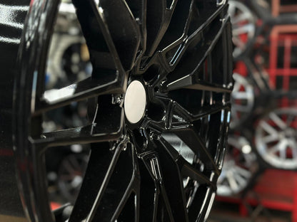 21” 814M style 5x112