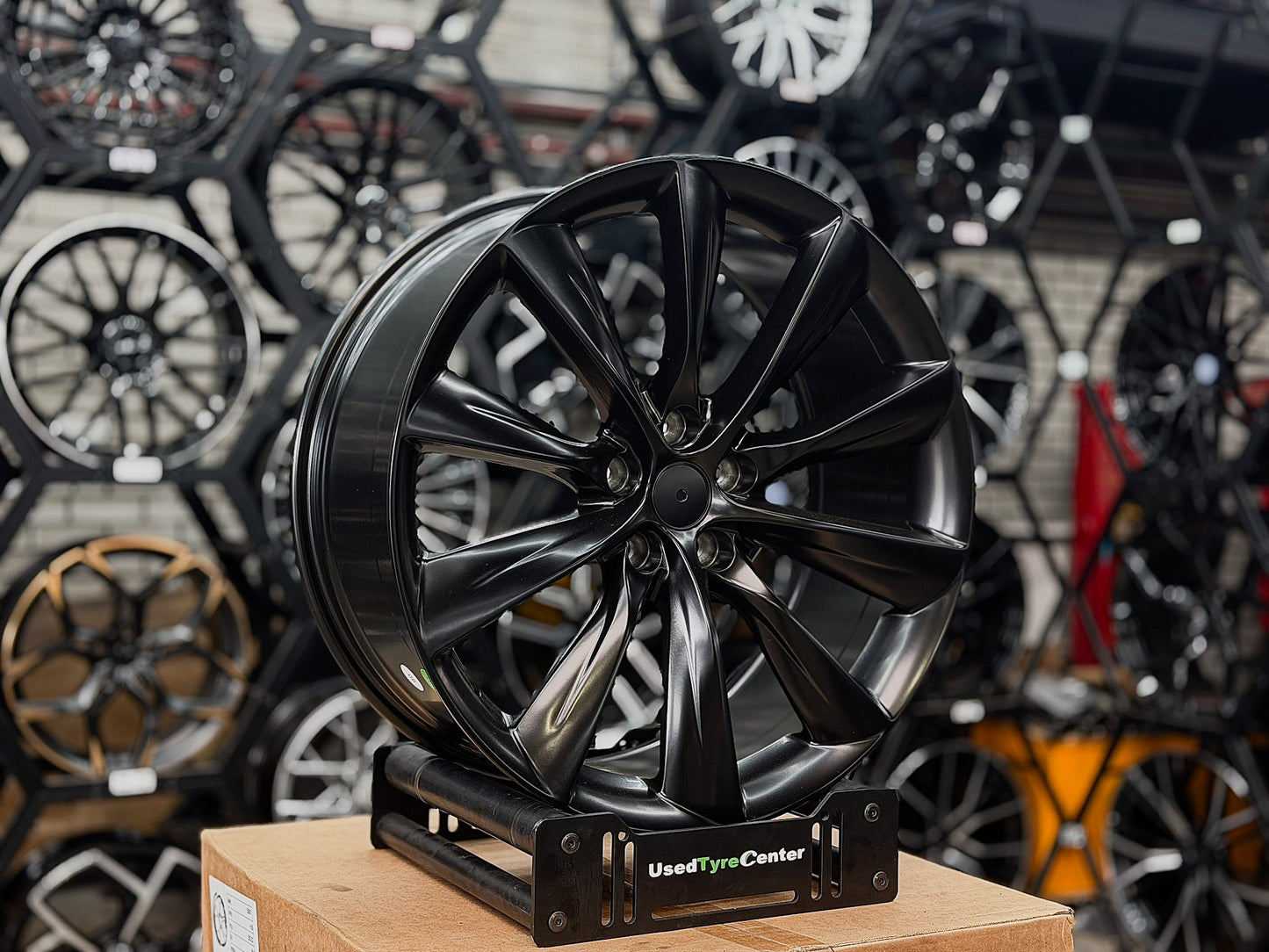 TESLA MODEL X STYLE - 21"